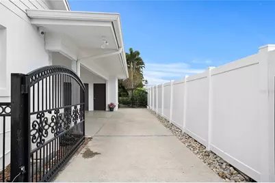 111 Estado Way NE, Saint Petersburg, FL 33704 - Photo 41