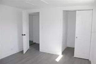 2708 W Elm St, Tampa, FL 33614 - Photo 13