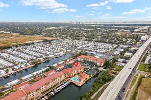 5000 Culbreath Key Way, Tampa, FL 33611 - Photo 5