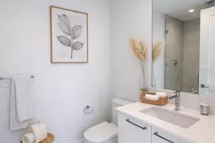 275 1st Ave, Saint Petersburg, FL 33701 - Photo 9