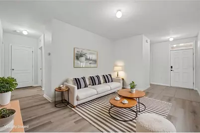 10125 Hawk Storm Avenue, Tampa, FL 33610 - Photo 5