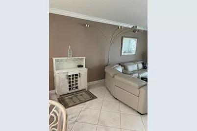 895 S Gulfview Boulevard #303, Clearwater Beach, FL 33767 - Photo 11