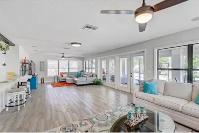 4710 Stearns Road, Valrico, FL 33596 - Photo 13