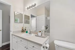 5307 Point Pleasant Ln, Tampa, FL 33611 - Photo 17