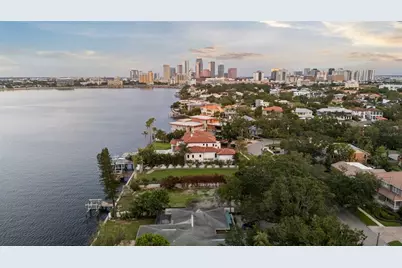 214 Blanca Avenue, Tampa, FL 33606 - Photo 15