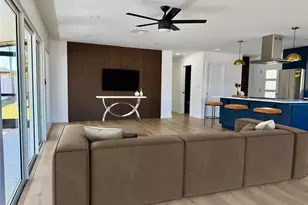 3930 E Eden Roc Cir, Tampa, FL 33634 - Photo 9