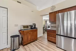 11029 Streamside Dr, Tampa, FL 33624 - Photo 17