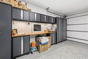 11029 Streamside Dr, Tampa, FL 33624 - Photo 41