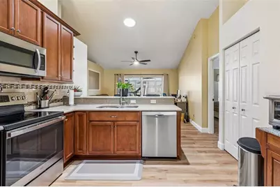 11029 Streamside Drive, Tampa, FL 33624 - Photo 15