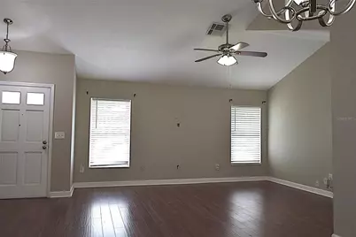 2009 Branch Tree Lane, Brandon, FL 33511 - Photo 3