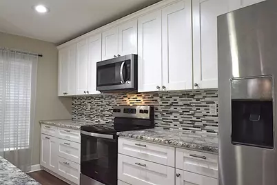 2009 Branch Tree Lane, Brandon, FL 33511 - Photo 15