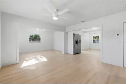 5310 40th Avenue N, Saint Petersburg, FL 33709 - Photo 5