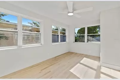 5310 40th Avenue N, Saint Petersburg, FL 33709 - Photo 17