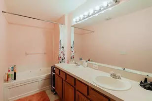 15521 Long Cypress Dr, Ruskin, FL 33573 - Photo 11