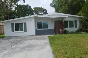 5853 Pine St, New Port Richey, FL 34652 - Photo 1