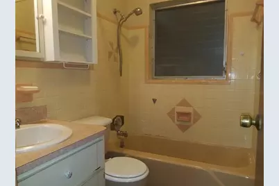5853 Pine Street, New Port Richey, FL 34652 - Photo 9