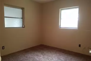 5853 Pine St, New Port Richey, FL 34652 - Photo 7