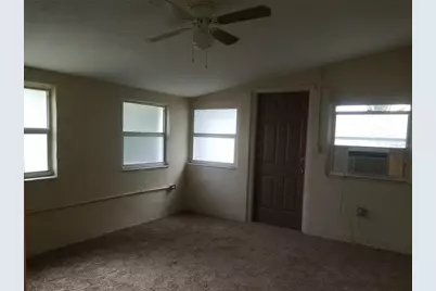 5853 Pine Street, New Port Richey, FL 34652 - Photo 15