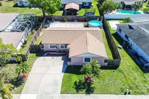 10849 92nd St, Seminole, FL 33777 - Photo 3