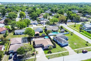 10849 92nd St, Seminole, FL 33777 - Photo 31