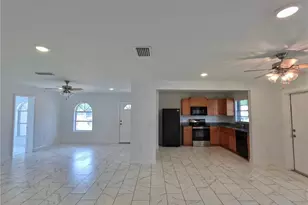 1004 S Empire St, Plant City, FL 33563 - Photo 7