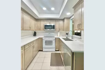 700 Starkey Road #814, Largo, FL 33771 - Photo 17