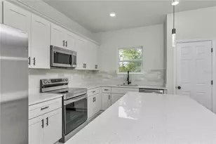 7248 N Radcliff Ave, Citrus Springs, FL 34434 - Photo 9