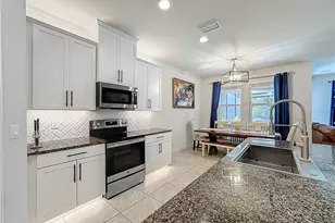 12144 Ledbury Commons Dr, Gibsonton, FL 33534 - Photo 9