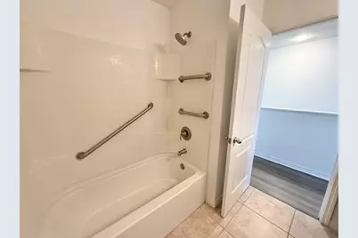 10243 Villa Palazzo Court, Tampa, FL 33615 - Photo 33