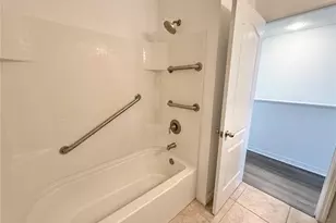 10243 Villa Palazzo Ct, Tampa, FL 33615 - Photo 33