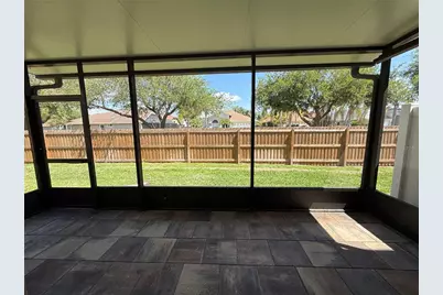 10243 Villa Palazzo Court, Tampa, FL 33615 - Photo 37