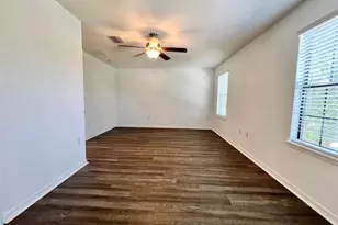 10243 Villa Palazzo Ct, Tampa, FL 33615 - Photo 17