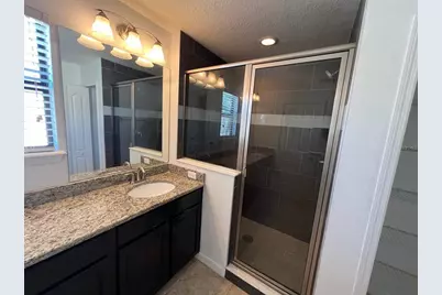 10243 Villa Palazzo Court, Tampa, FL 33615 - Photo 21