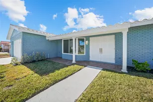 11441 47th Ave N, Saint Petersburg, FL 33708 - Photo 3