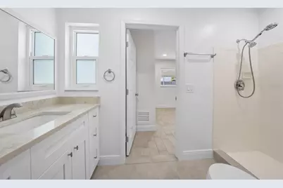 11441 47th Avenue N, Saint Petersburg, FL 33708 - Photo 17
