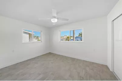 11441 47th Avenue N, Saint Petersburg, FL 33708 - Photo 13