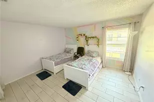 4747 Puritan Cir, Tampa, FL 33617 - Photo 11