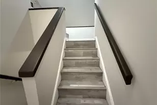 4747 Puritan Cir, Tampa, FL 33617 - Photo 13