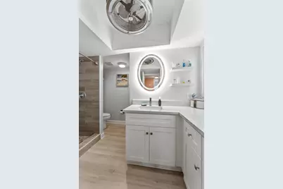 10215 Regal Drive #56, Largo, FL 33774 - Photo 11