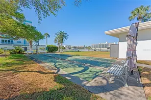 10215 Regal Dr, Largo, FL 33774 - Photo 27