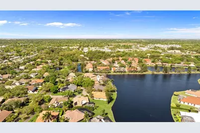 4731 Coconut Palm Circle NE, Saint Petersburg, FL 33703 - Photo 53