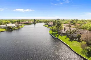 4731 Coconut Palm Cir NE, Saint Petersburg, FL 33703 - Photo 41