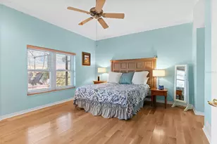 4731 Coconut Palm Cir NE, Saint Petersburg, FL 33703 - Photo 17