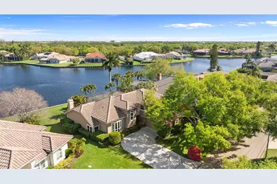 4731 Coconut Palm Circle NE, Saint Petersburg, FL 33703 - Photo 43