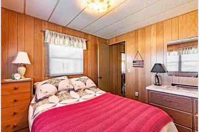 5330 Betmar Drive, Zephyrhills, FL 33542 - Photo 19