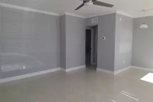 11355 3rd St E, Treasure Island, FL 33706 - Photo 7