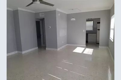 11355 3rd Street E, Treasure Island, FL 33706 - Photo 5