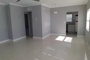 11355 3rd St E, Treasure Island, FL 33706 - Photo 5