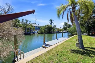 616 Lyons Ln, Longboat Key, FL 34228 - Photo 41