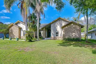 3006 Drakes Landing Ct, Valrico, FL 33596 - Photo 1